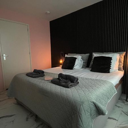 Bed And Breakfast Groningen - Peizerweg Dış mekan fotoğraf